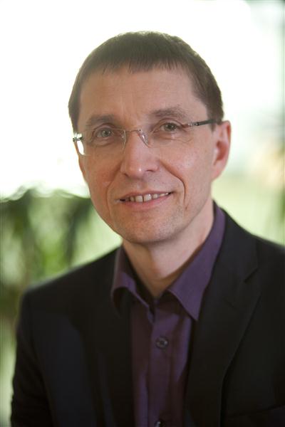 S Kindermann